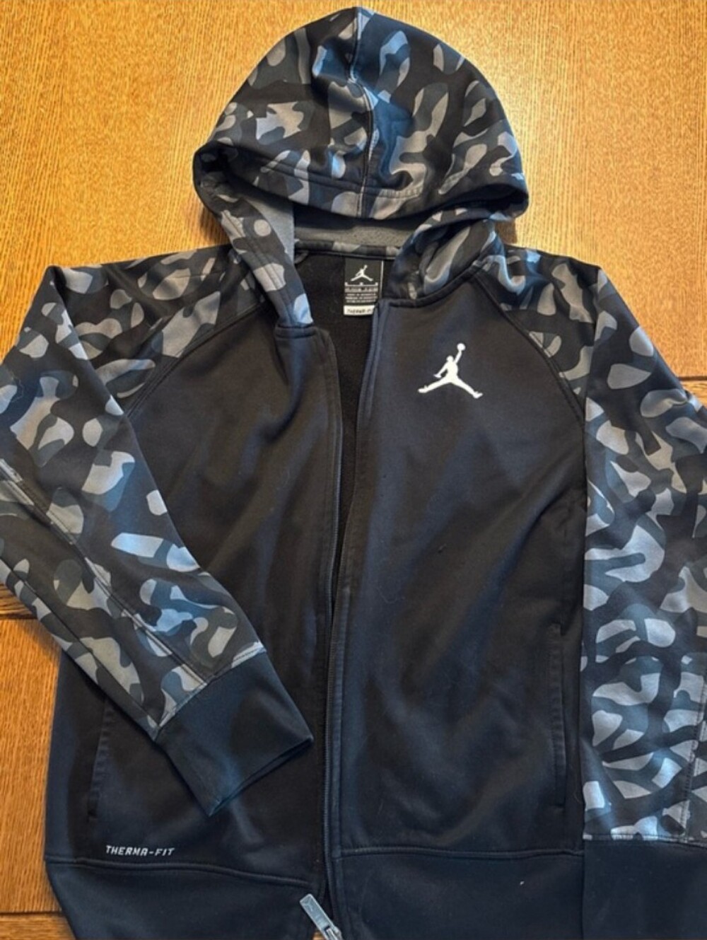 Air Jordan Black/Gray Camo Hoodie Jacket Size Small 8 -10 Years